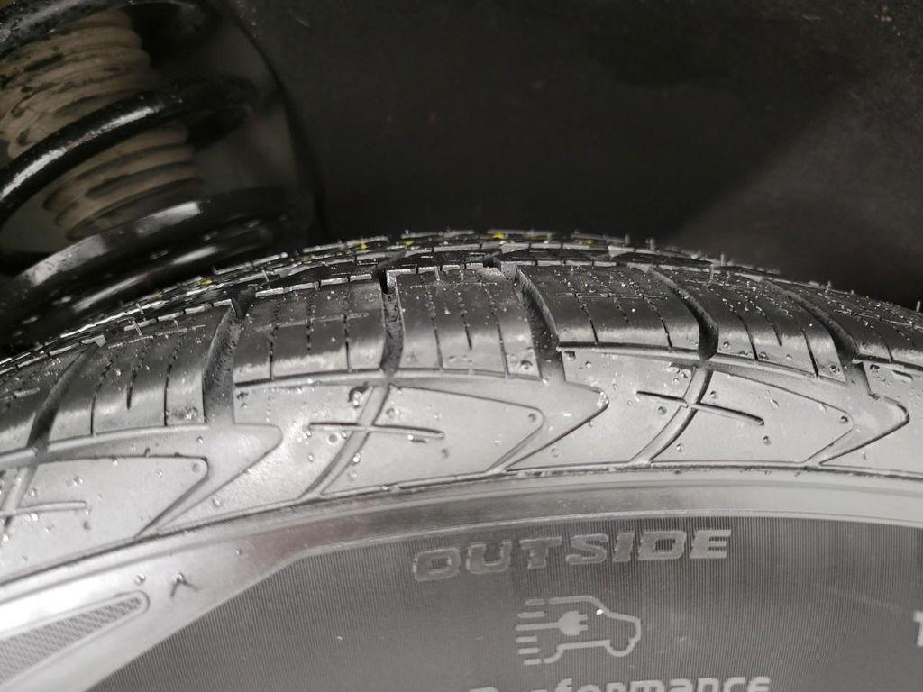 used 2023 GMC Acadia car, priced at $30,885