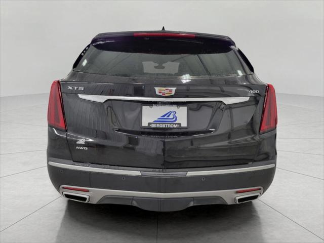 used 2024 Cadillac XT5 car, priced at $44,898