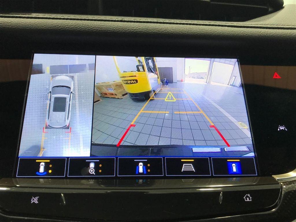 used 2022 Cadillac XT6 car, priced at $39,393