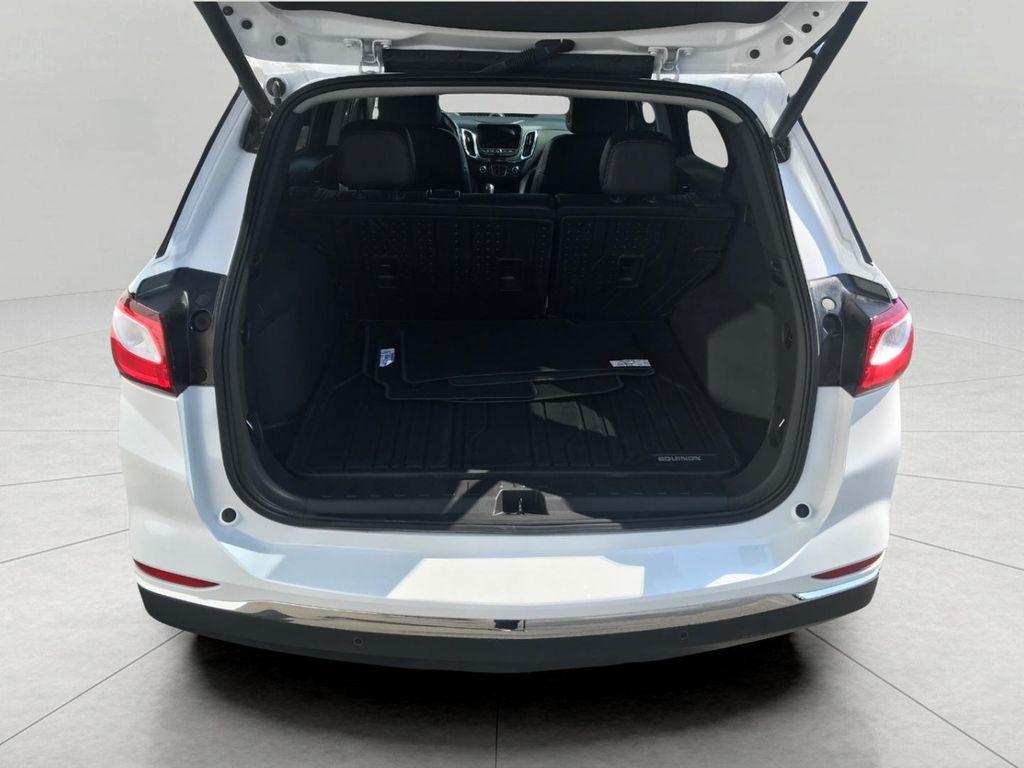 used 2021 Chevrolet Equinox car, priced at $23,498