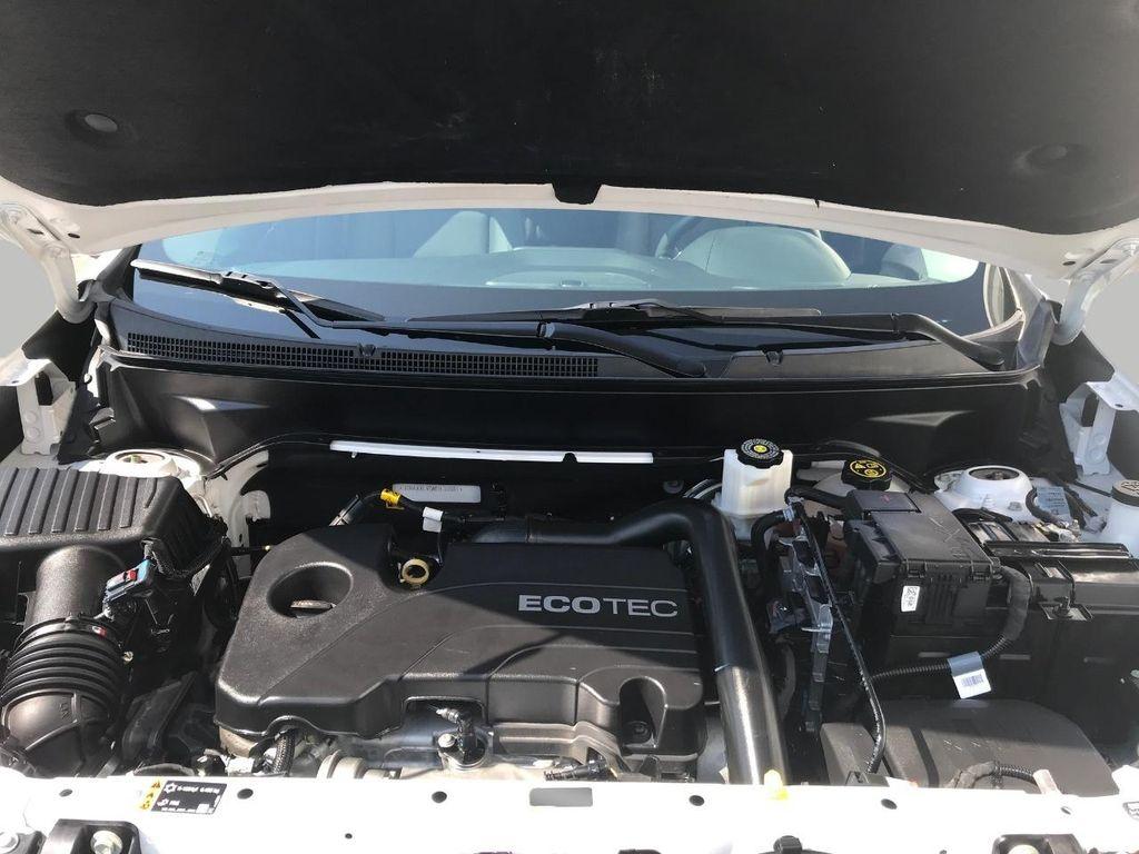 used 2021 Chevrolet Equinox car, priced at $23,498