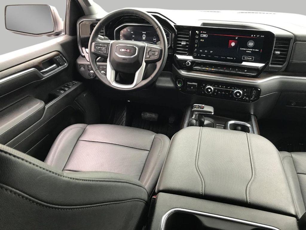 used 2023 GMC Sierra 1500 car, priced at $44,997
