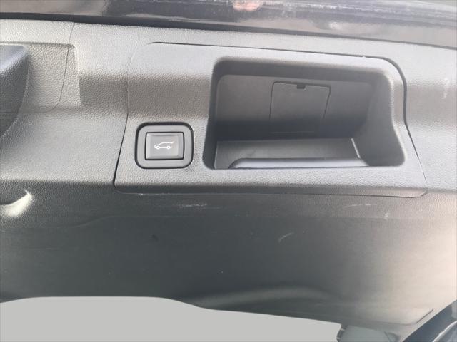 used 2023 GMC Acadia car, priced at $33,987