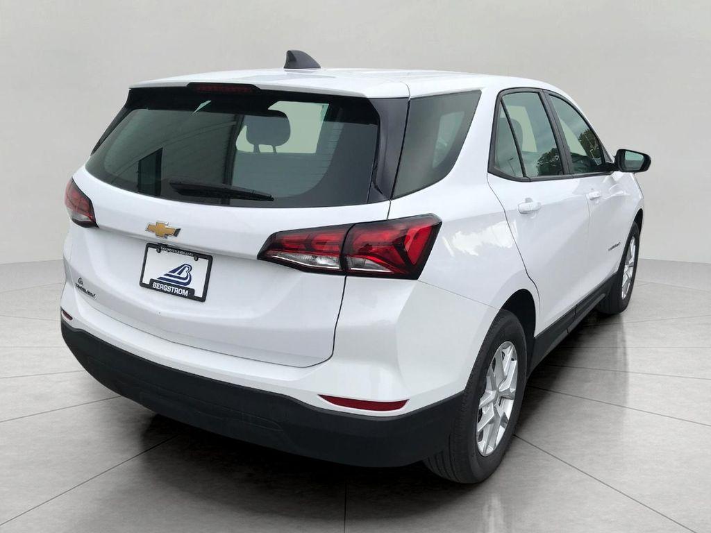 used 2024 Chevrolet Equinox car, priced at $19,764