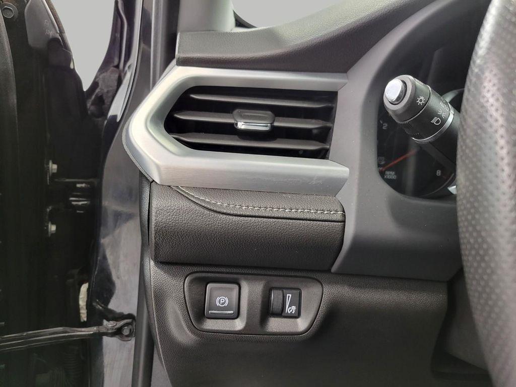 used 2023 GMC Acadia car, priced at $29,945