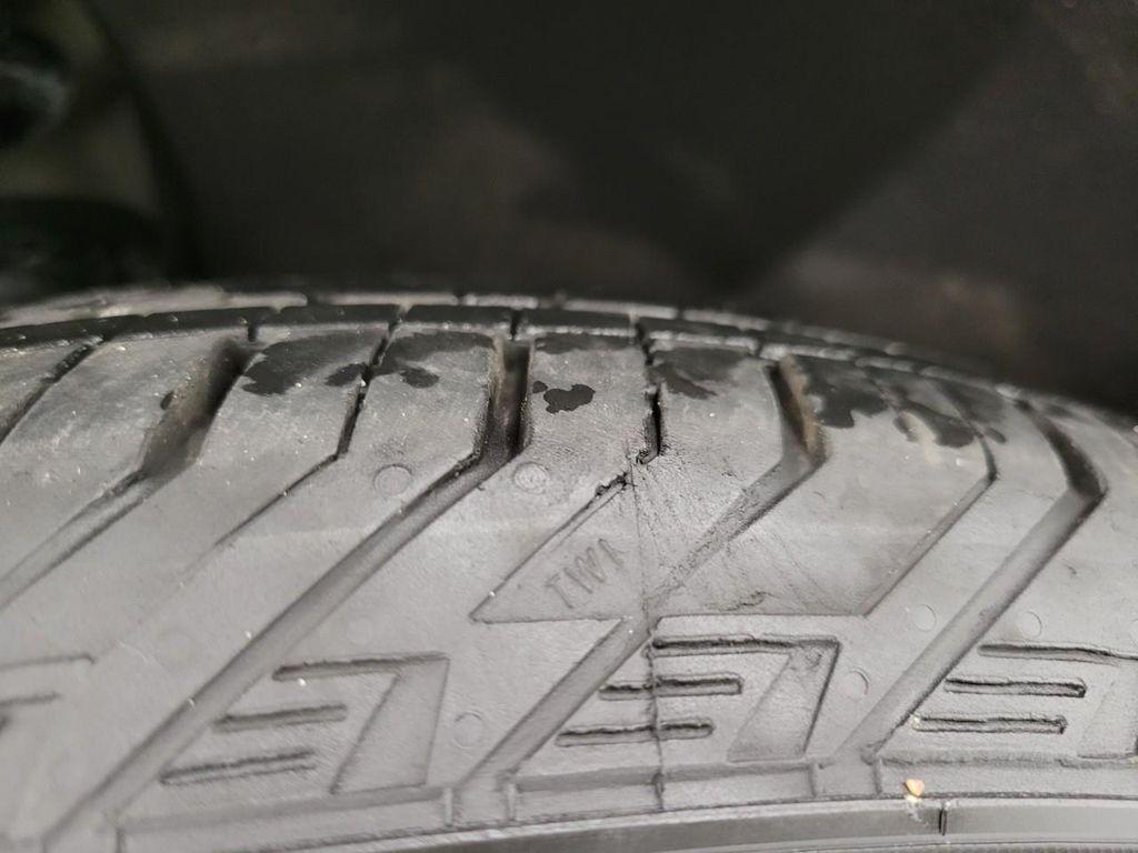 used 2023 GMC Acadia car, priced at $29,945