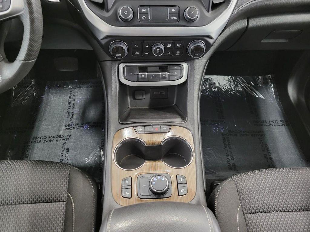 used 2023 GMC Acadia car, priced at $29,945