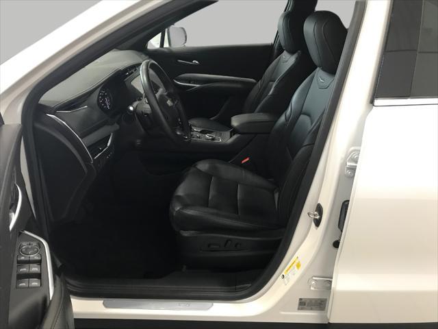 used 2022 Cadillac XT4 car, priced at $28,761