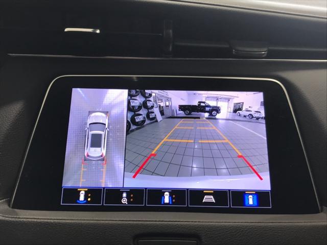 used 2022 Cadillac XT4 car, priced at $28,761
