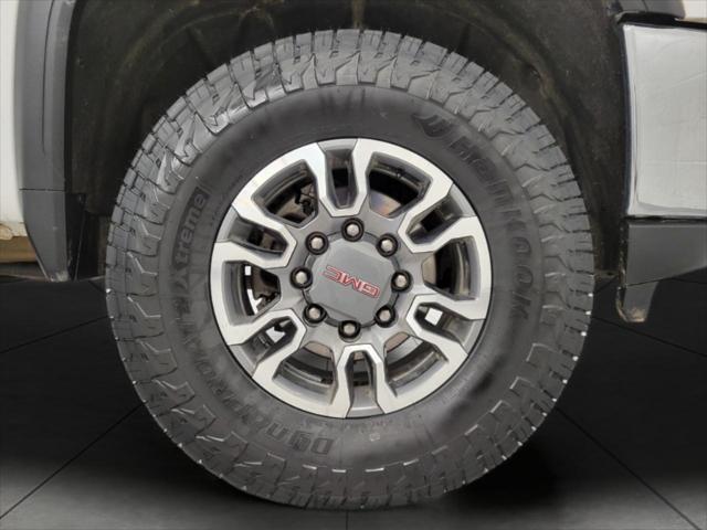 used 2022 GMC Sierra 2500 car, priced at $37,985