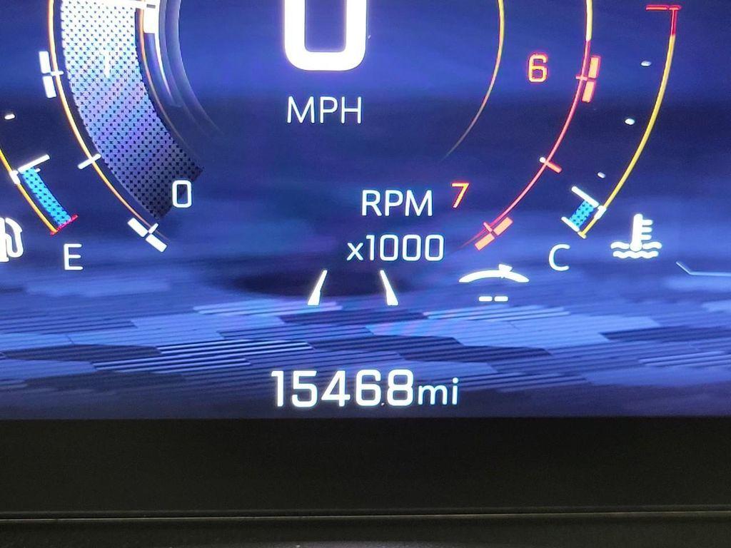 used 2025 Chevrolet Traverse car, priced at $38,450