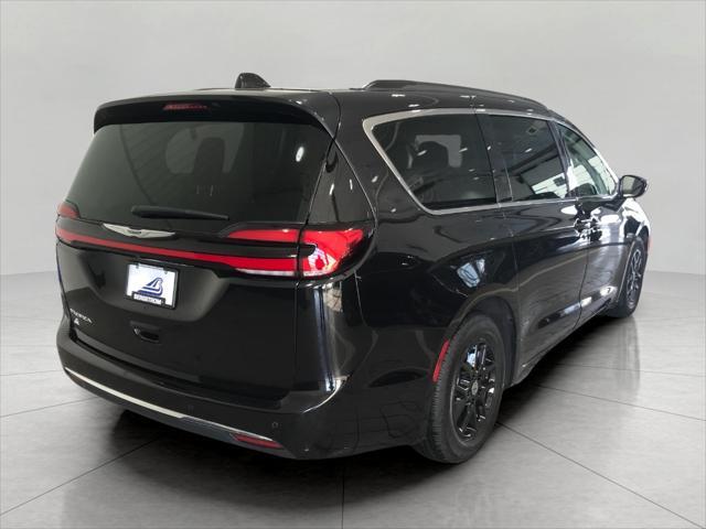 used 2022 Chrysler Pacifica car, priced at $22,398