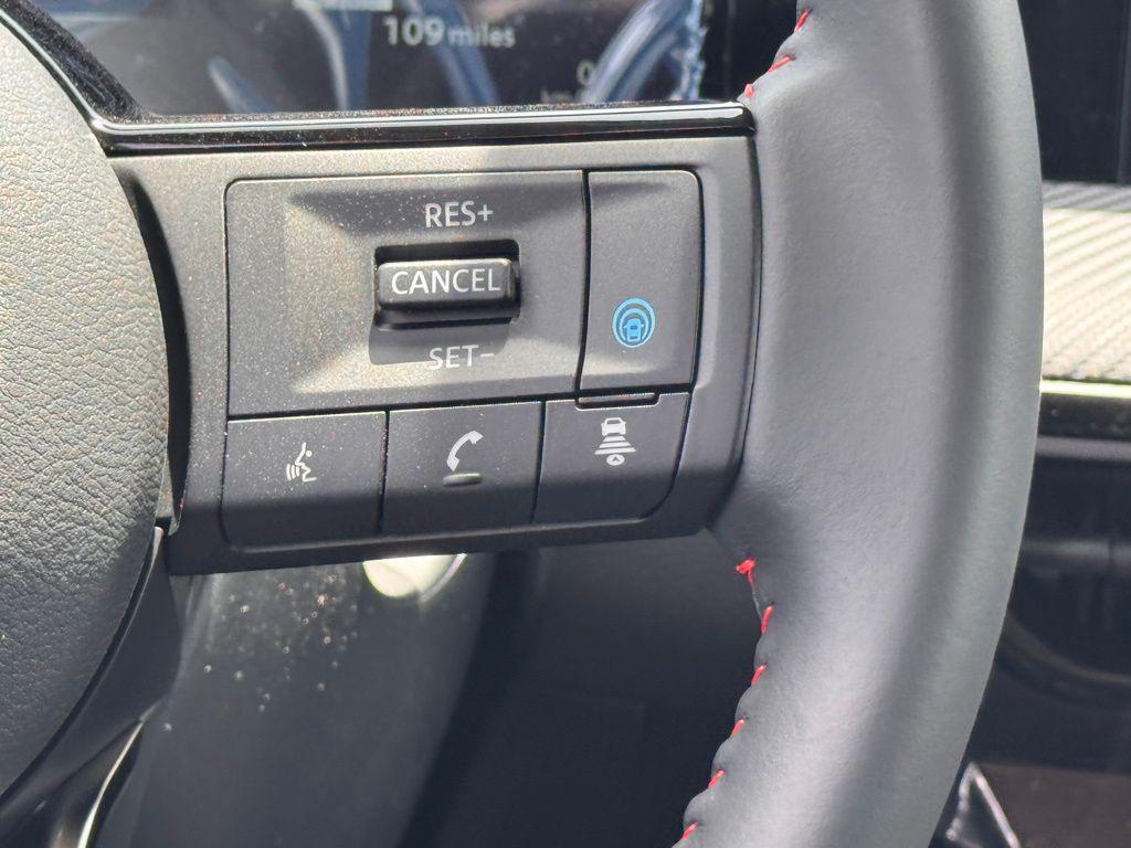 new 2025 Nissan Kicks car, priced at $28,935
