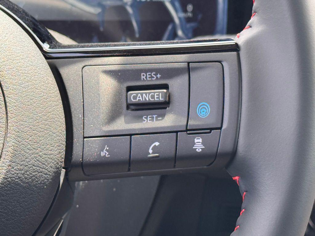 new 2025 Nissan Kicks car, priced at $26,950