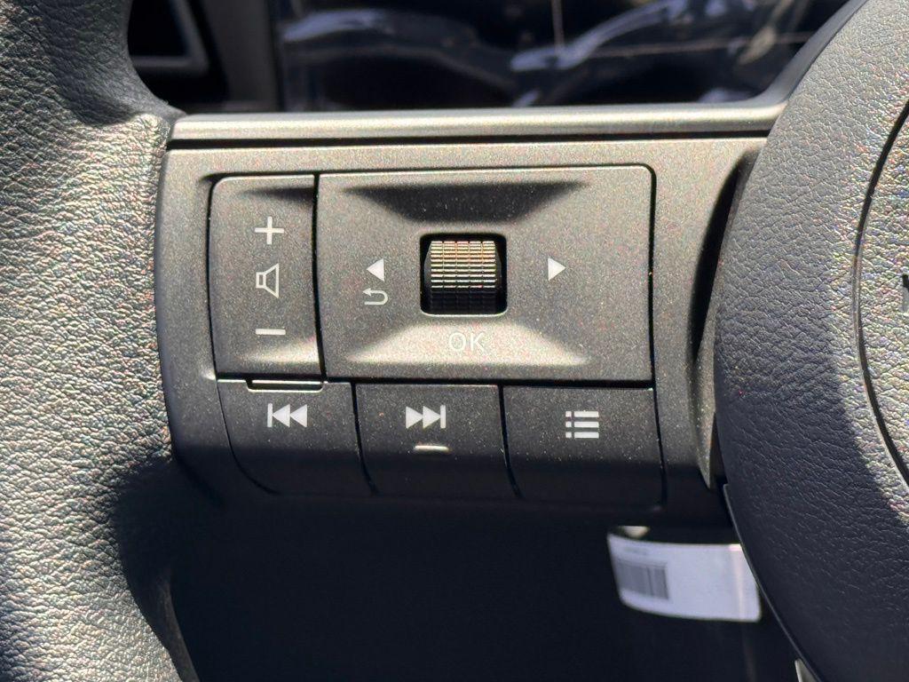 new 2025 Nissan Kicks car, priced at $25,205