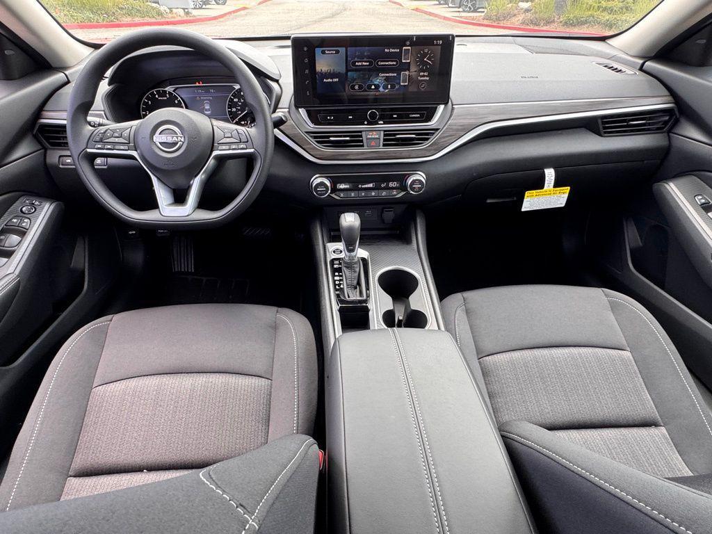 new 2025 Nissan Altima car, priced at $30,505