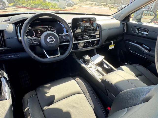new 2025 Nissan Pathfinder car, priced at $46,225