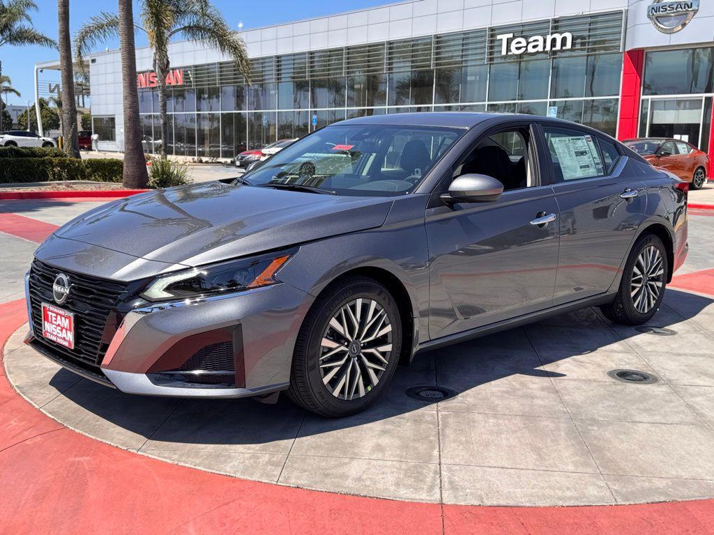 new 2025 Nissan Altima car, priced at $31,880