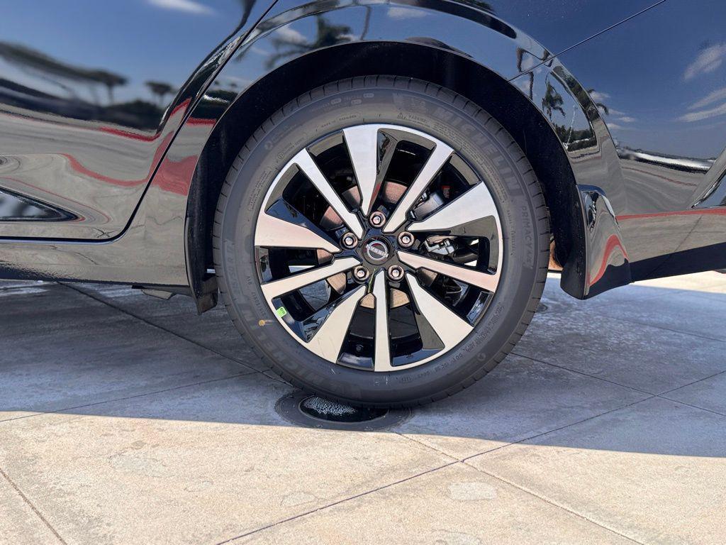 new 2025 Nissan Sentra car, priced at $25,920