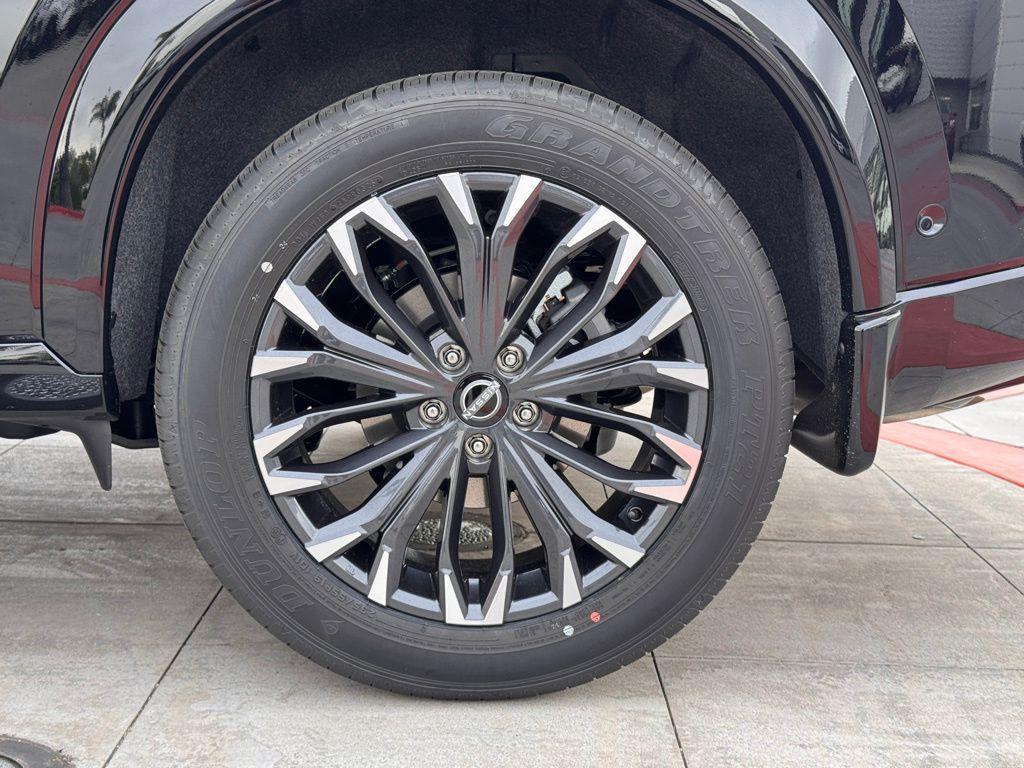 new 2025 Nissan Rogue car, priced at $45,175