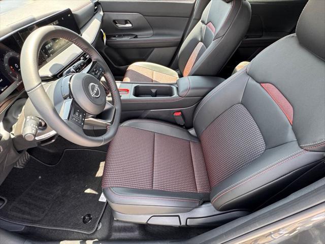 new 2025 Nissan Kicks car, priced at $28,300