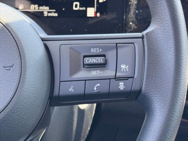 new 2025 Nissan Kicks car, priced at $25,095