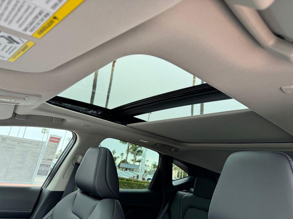 new 2025 Nissan Murano car, priced at $40,715