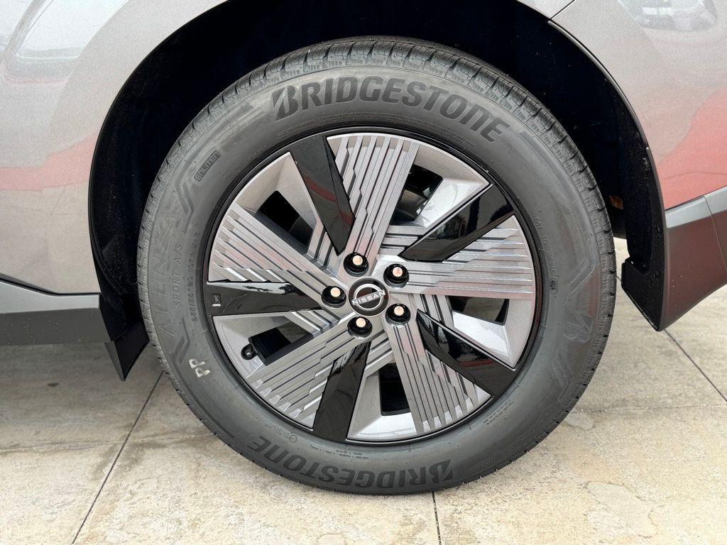 new 2025 Nissan Murano car, priced at $40,715