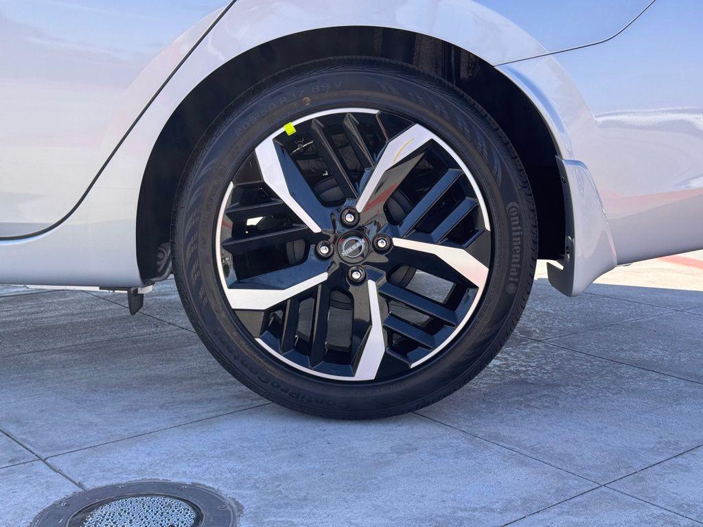 new 2025 Nissan Versa car, priced at $21,800