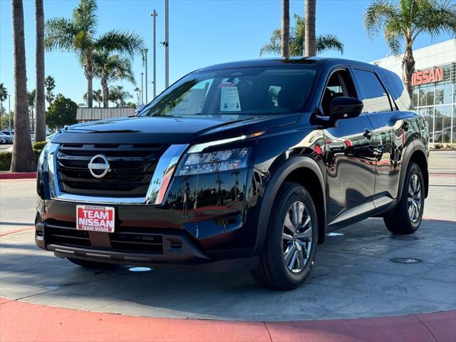 new 2025 Nissan Pathfinder car, priced at $40,010