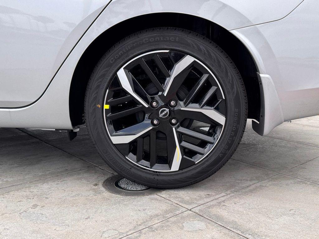 new 2025 Nissan Versa car, priced at $21,800