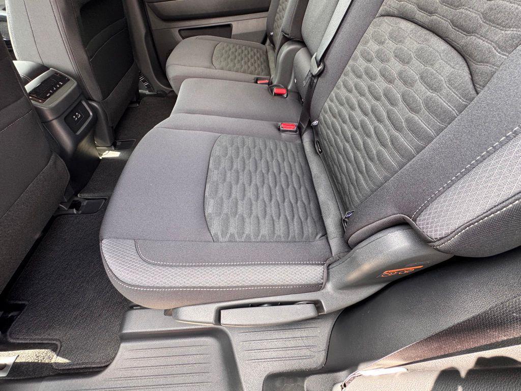 new 2025 Nissan Pathfinder car, priced at $36,865