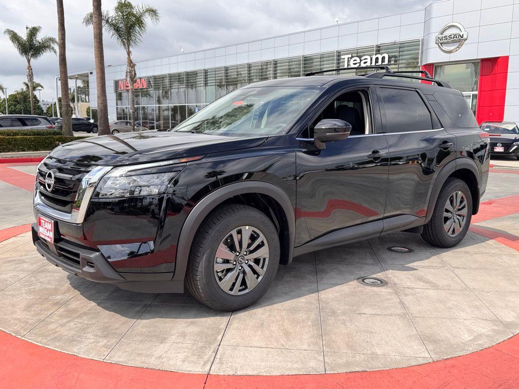 new 2025 Nissan Pathfinder car, priced at $36,865