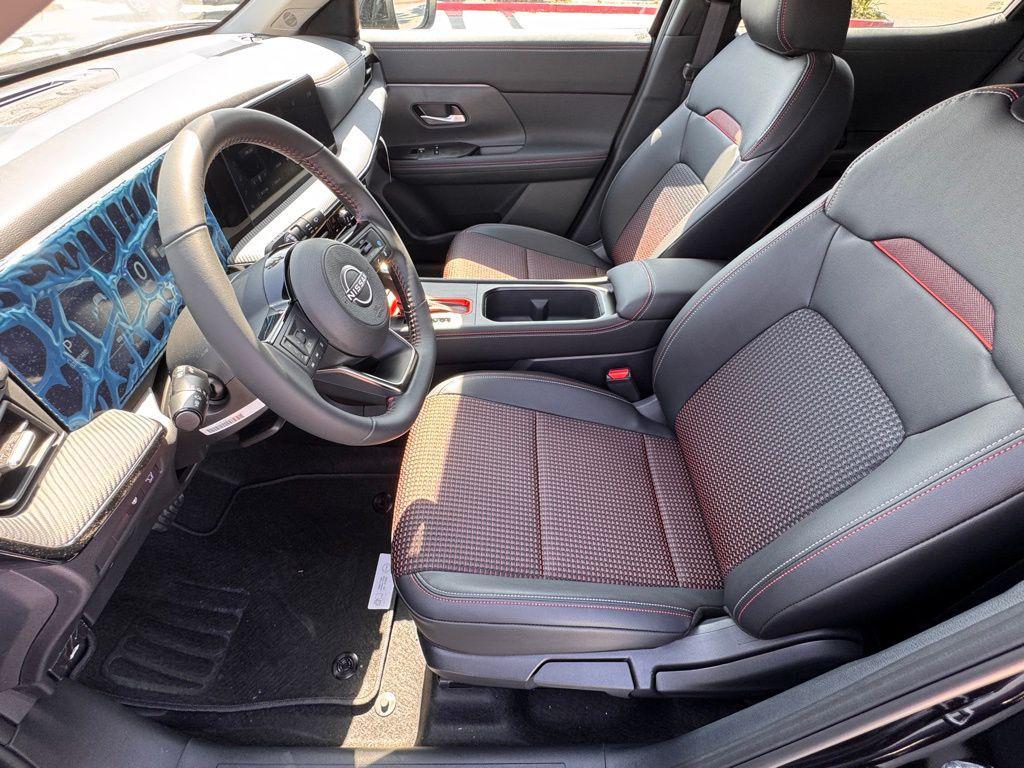 new 2025 Nissan Kicks car, priced at $26,095