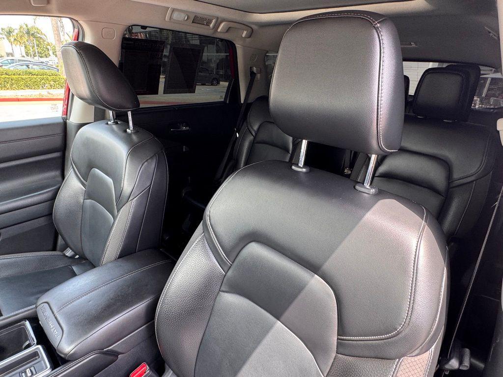 used 2022 Nissan Pathfinder car, priced at $33,988