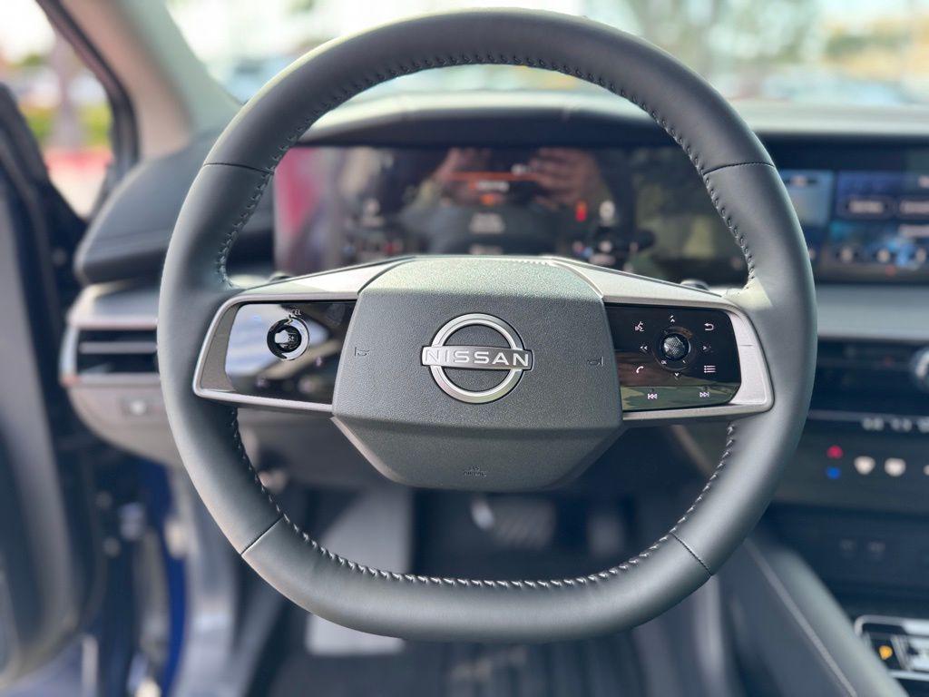 new 2025 Nissan Murano car, priced at $41,125