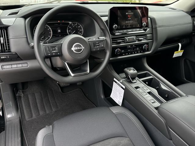 new 2024 Nissan Pathfinder car, priced at $37,080