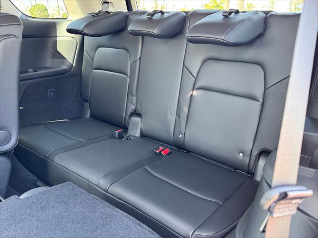 new 2025 Nissan Pathfinder car, priced at $46,225