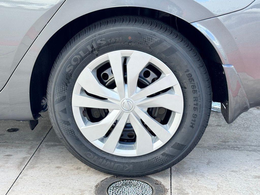 new 2025 Nissan Versa car, priced at $21,945