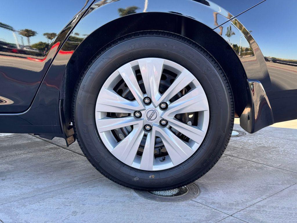 new 2025 Nissan Sentra car, priced at $22,310