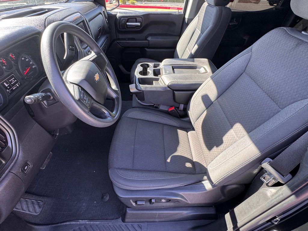 used 2022 Chevrolet Silverado 1500 car, priced at $32,988