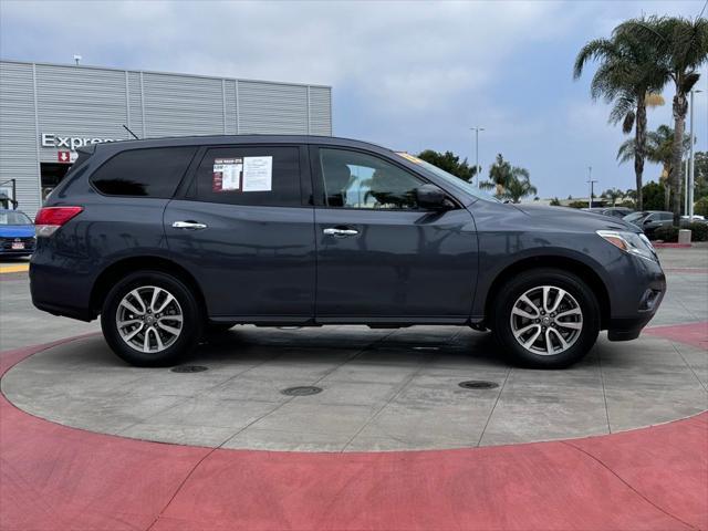 used 2013 Nissan Pathfinder car, priced at $8,988