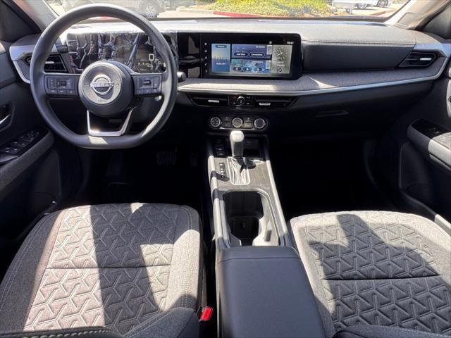 new 2025 Nissan Kicks car, priced at $26,160
