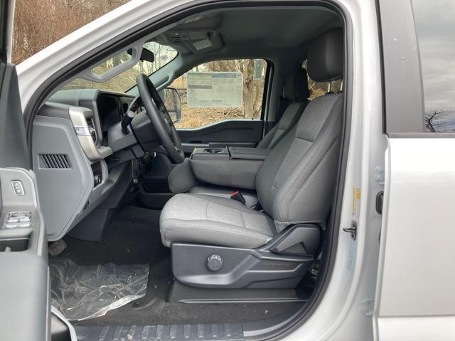 new 2025 Ford F-350 car, priced at $66,914
