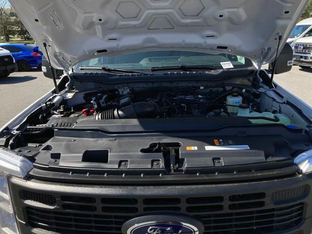 new 2025 Ford F-250 car, priced at $47,073