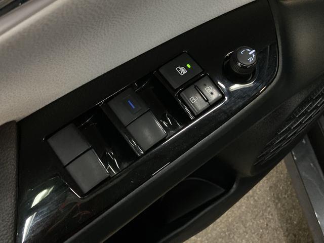 used 2022 Toyota Prius car, priced at $22,500