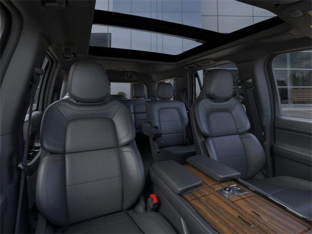 new 2024 Lincoln Navigator car, priced at $100,418