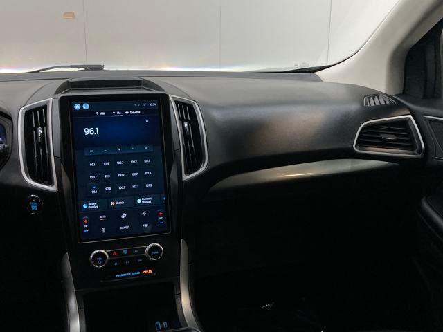 used 2022 Ford Edge car, priced at $20,000