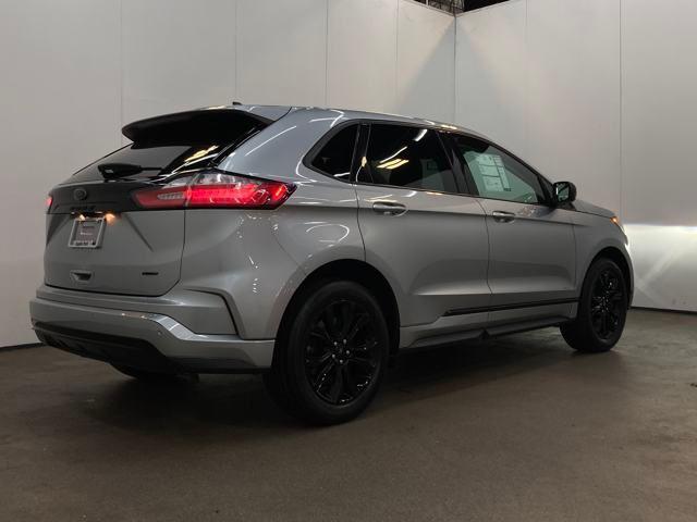 used 2022 Ford Edge car, priced at $20,000