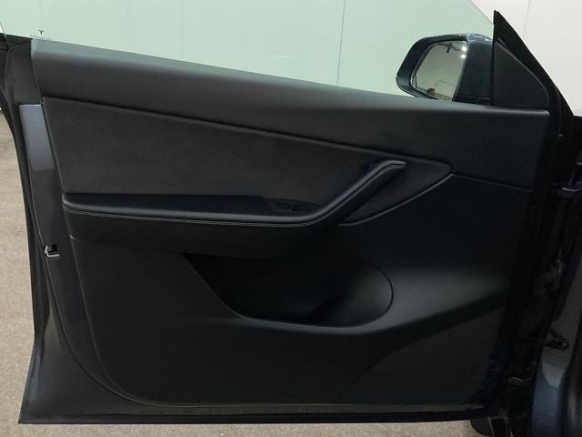 used 2021 Tesla Model Y car, priced at $27,500